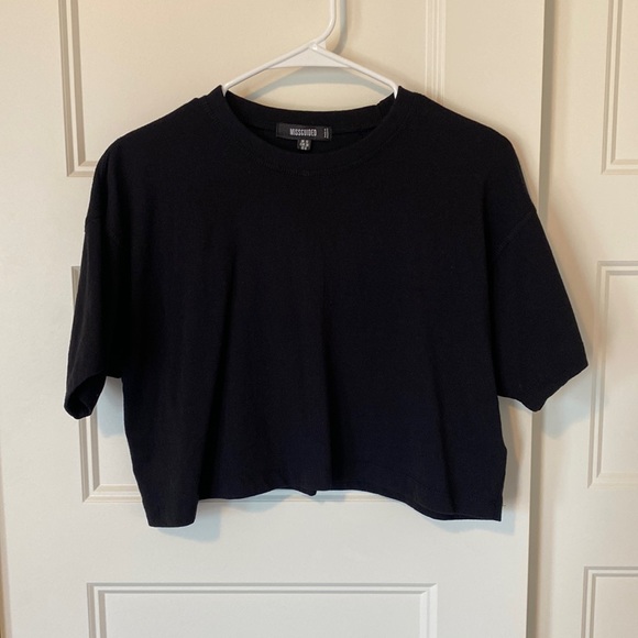 Crop top - Picture 2 of 3